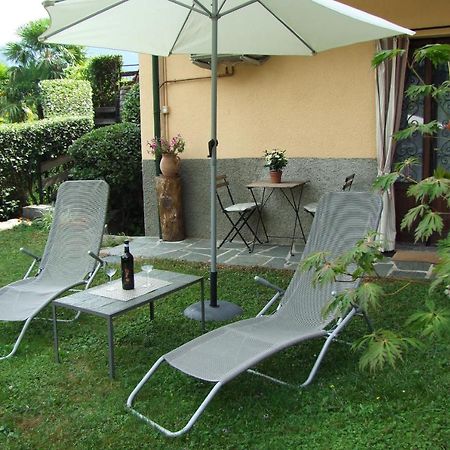 Monolocali In Casa Con Giardino Bellagio Apartment ภายนอก รูปภาพ