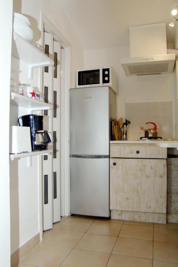 Monolocali In Casa Con Giardino Bellagio Apartment ภายนอก รูปภาพ