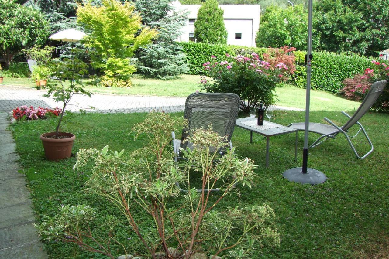 Monolocali In Casa Con Giardino Bellagio Apartment ภายนอก รูปภาพ